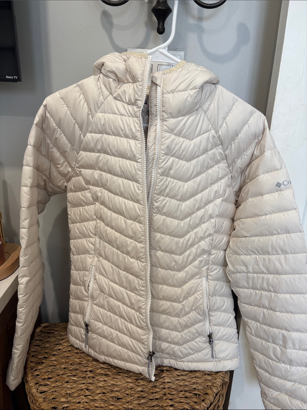 Columbia Cream Hooded Women's Puffer Jacket